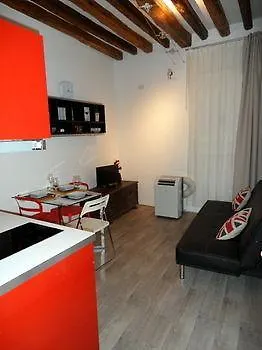 Otel Mfm Venedik